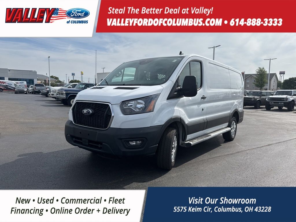 2023 Ford Transit photo 2