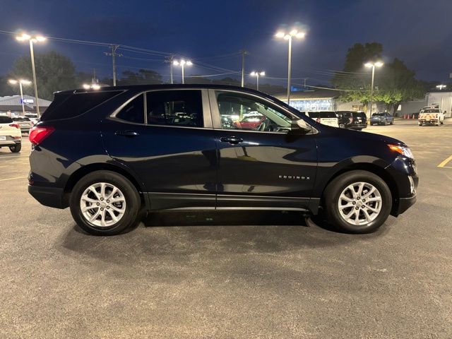 2021 Chevrolet Equinox LS photo 4