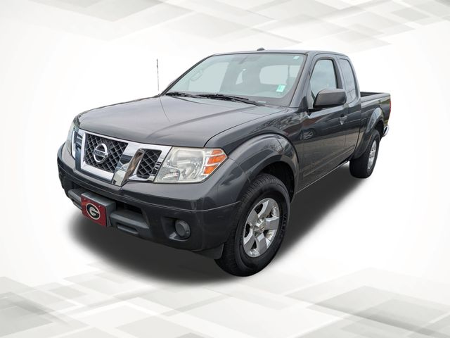 2013 Nissan Frontier SV photo 2