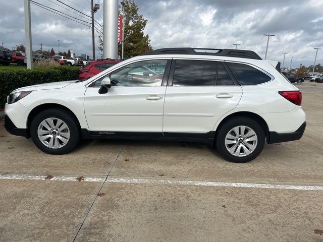 2018 Subaru Outback 2.5i Premium photo 4