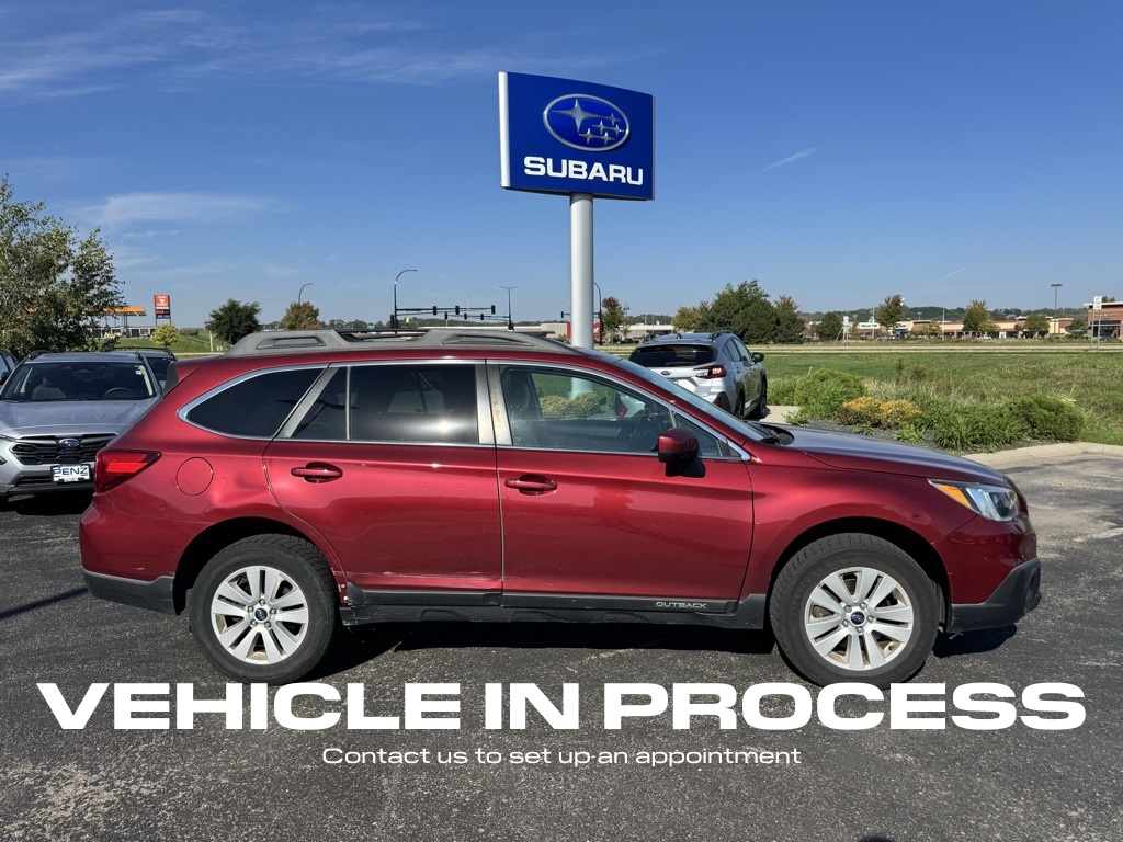 Used 2017 Subaru Outback Premium with VIN 4S4BSACC4H3371313 for sale in Rochester, Minnesota