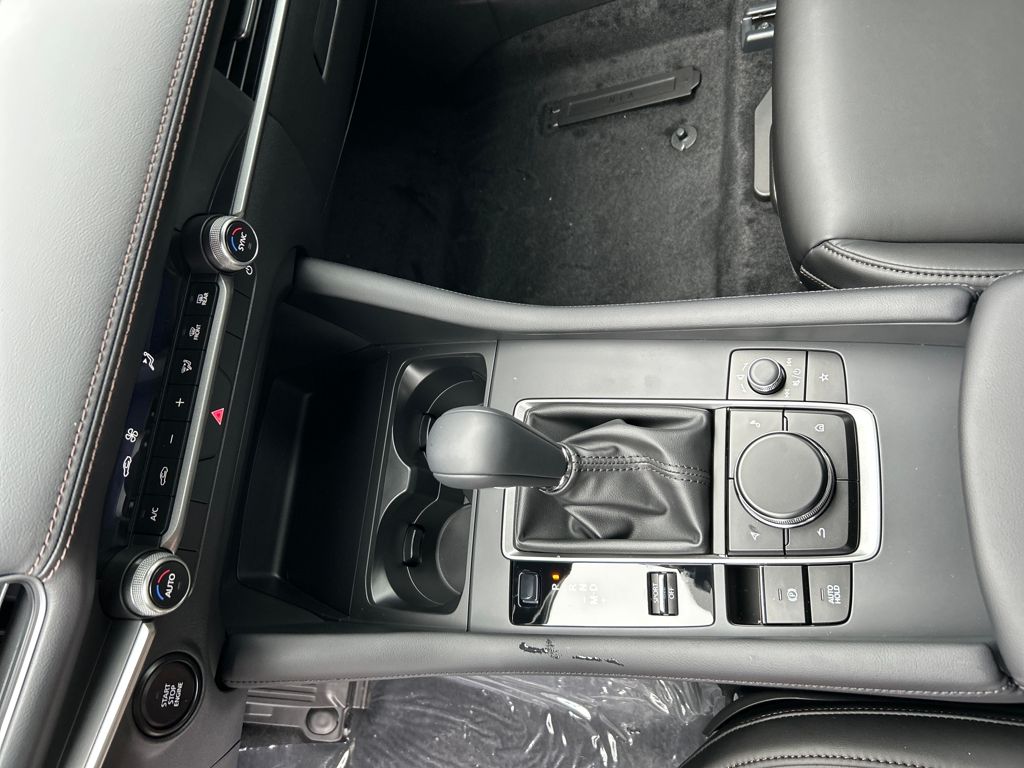 2026 Mazda Mazda3 2.5 Select Sport Base photo 14