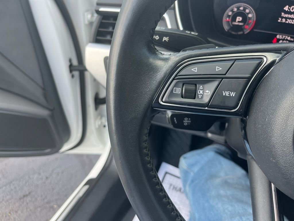 2020 Audi A4 Premium Plus 45 TFSI Quattro S line photo 9