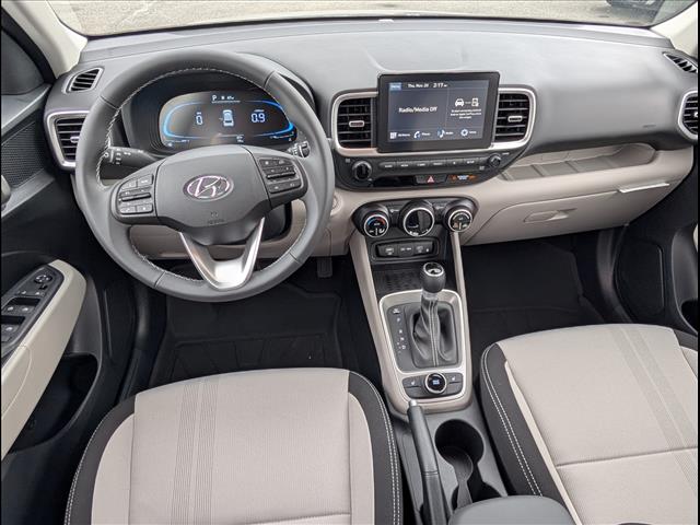 2026 Hyundai Venue SEL photo 3