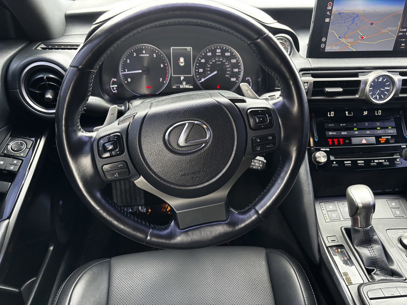 2021 Lexus IS 300 photo 24