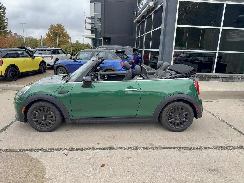 2022 Mini Cooper Convertible photo 4