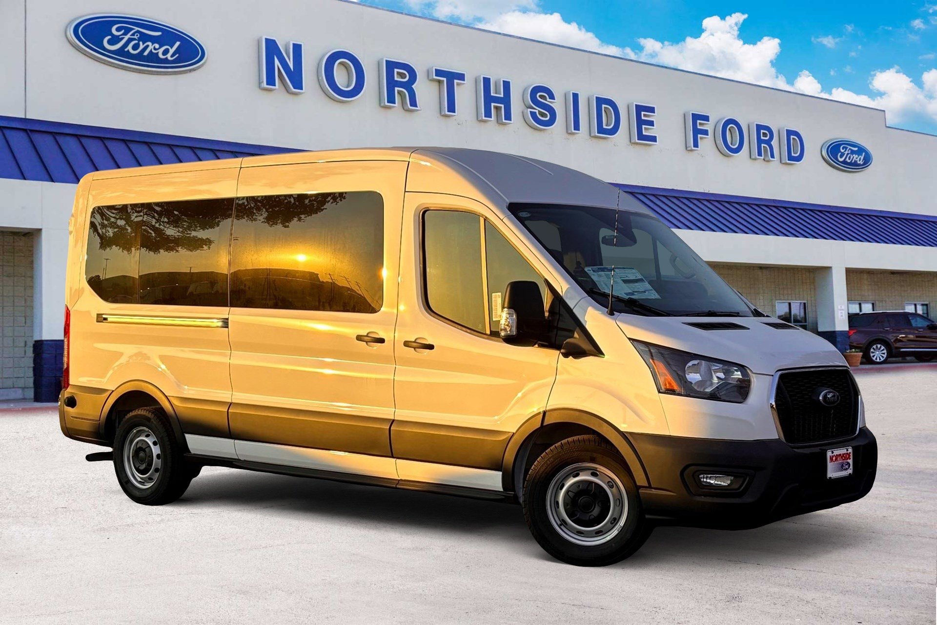 2025 Ford Transit Passenger Van XL's photo