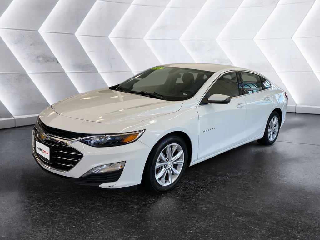 2022 Chevrolet Malibu 1LT photo 3