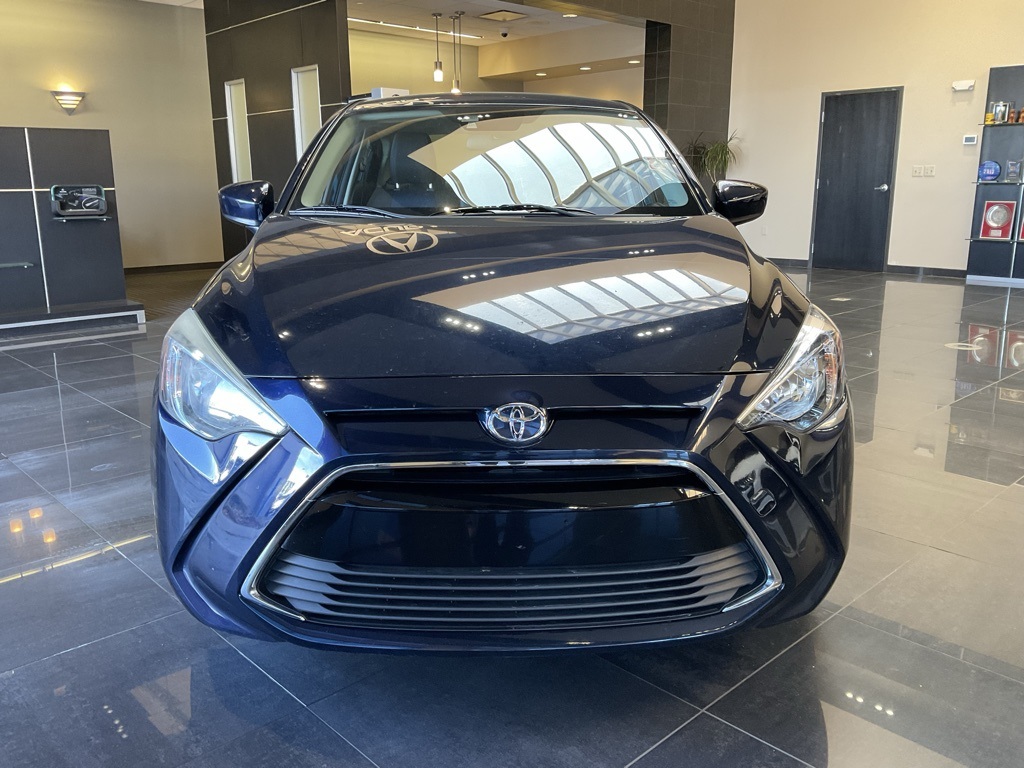 Used 2018 Toyota Yaris iA Base with VIN 3MYDLBYV6JY313857 for sale in Kansas City