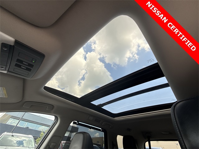 2023 Nissan Pathfinder Platinum photo 21