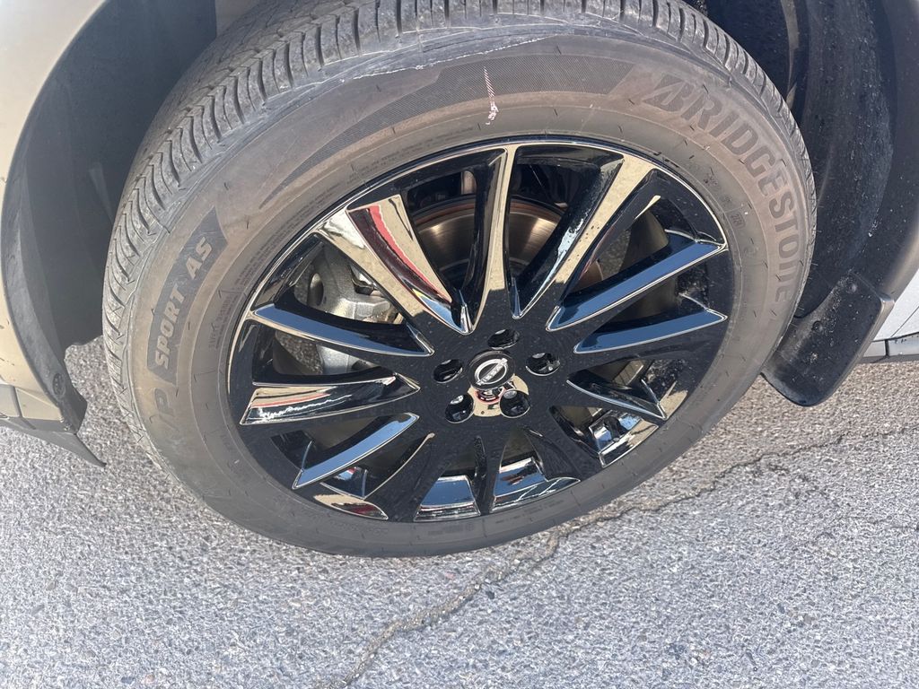 2024 Nissan Murano SV photo 16