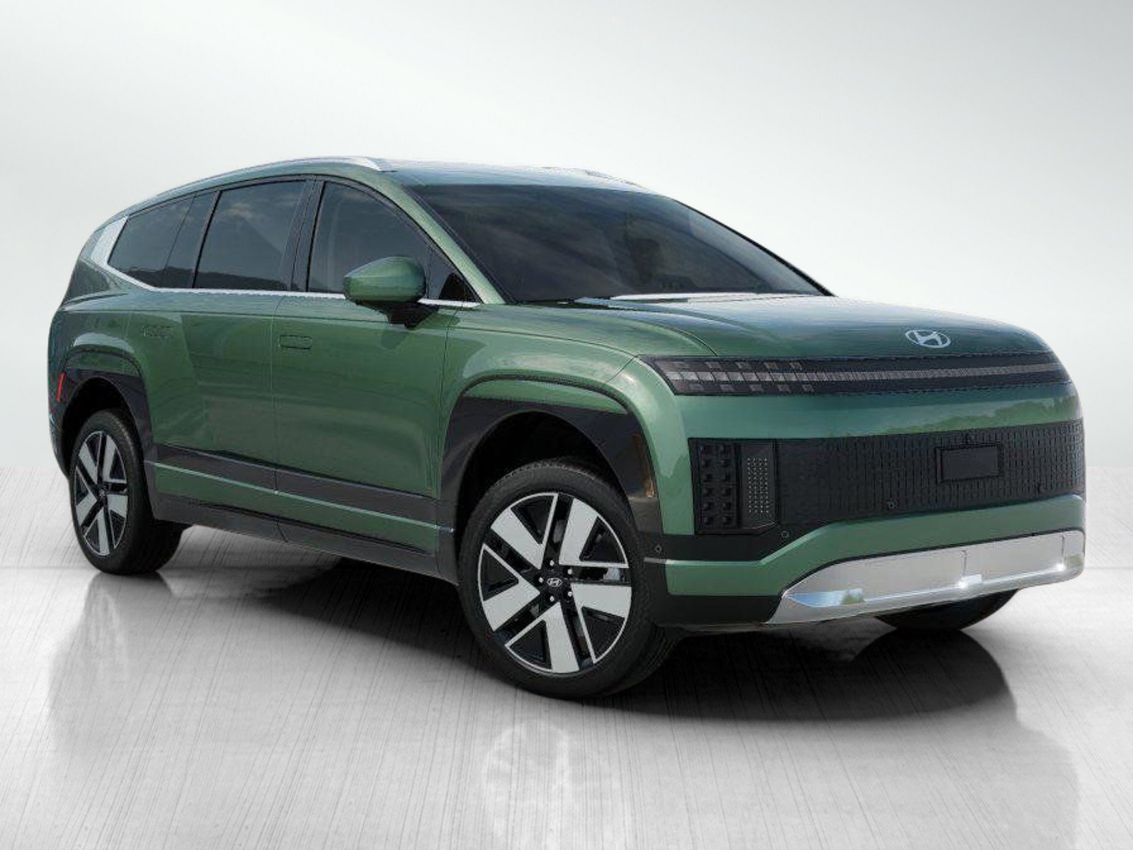 2026 Hyundai Ioniq SEL photo 2
