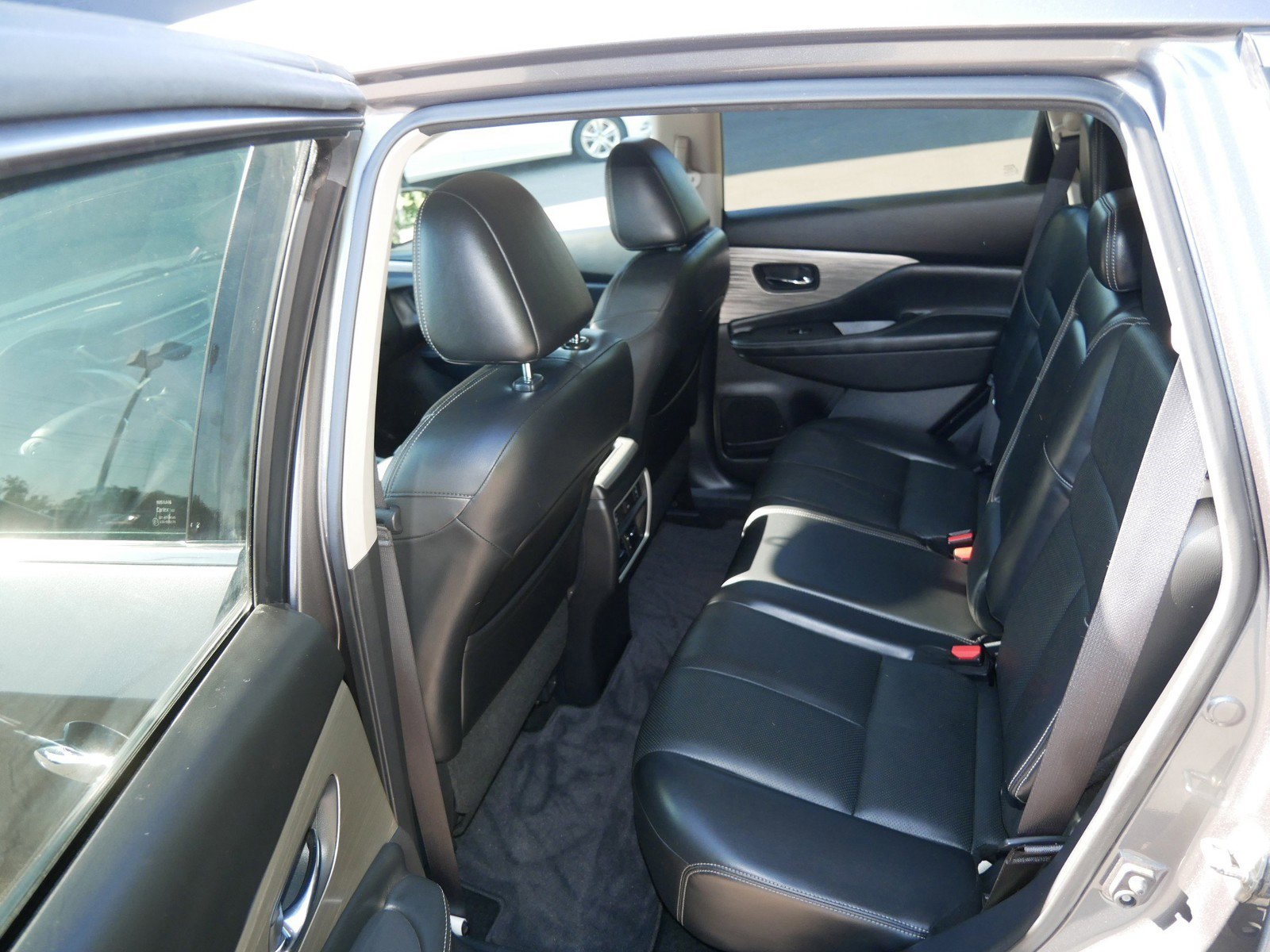 2017 Nissan Murano Platinum photo 11