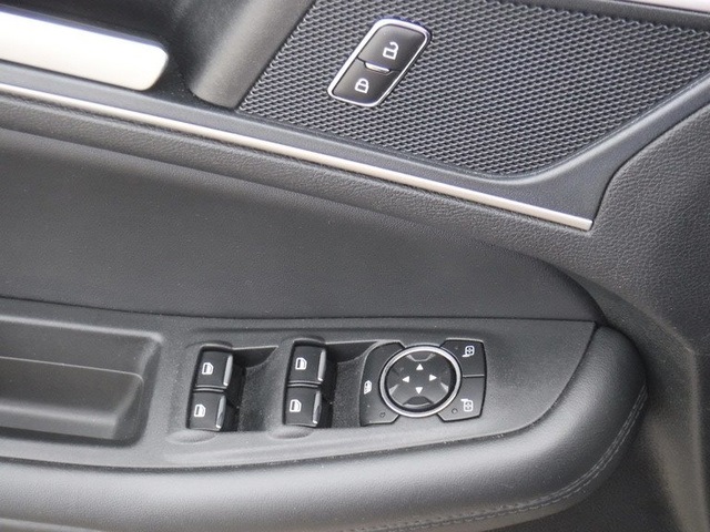 2024 Ford Edge SEL photo 10