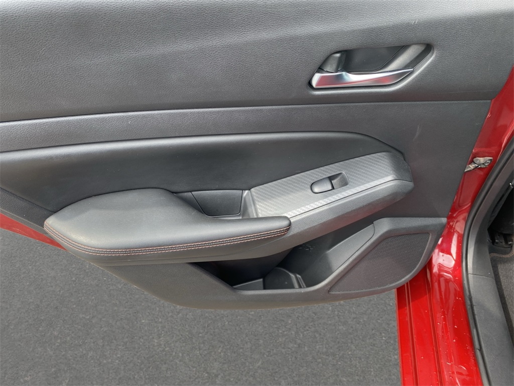 2021 Nissan Altima 2.5 SR photo 19