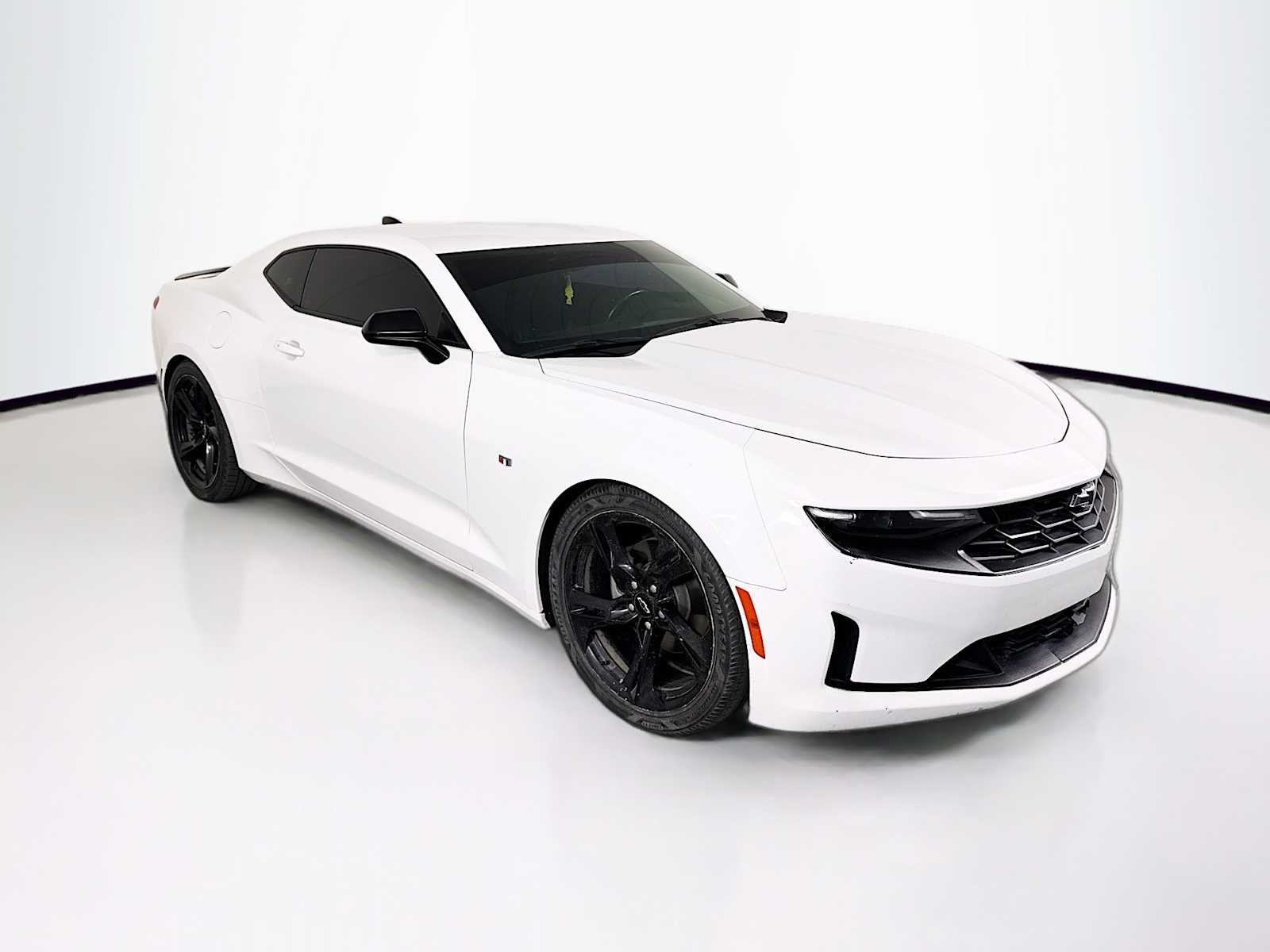 2021 Chevrolet Camaro 1LT's photo