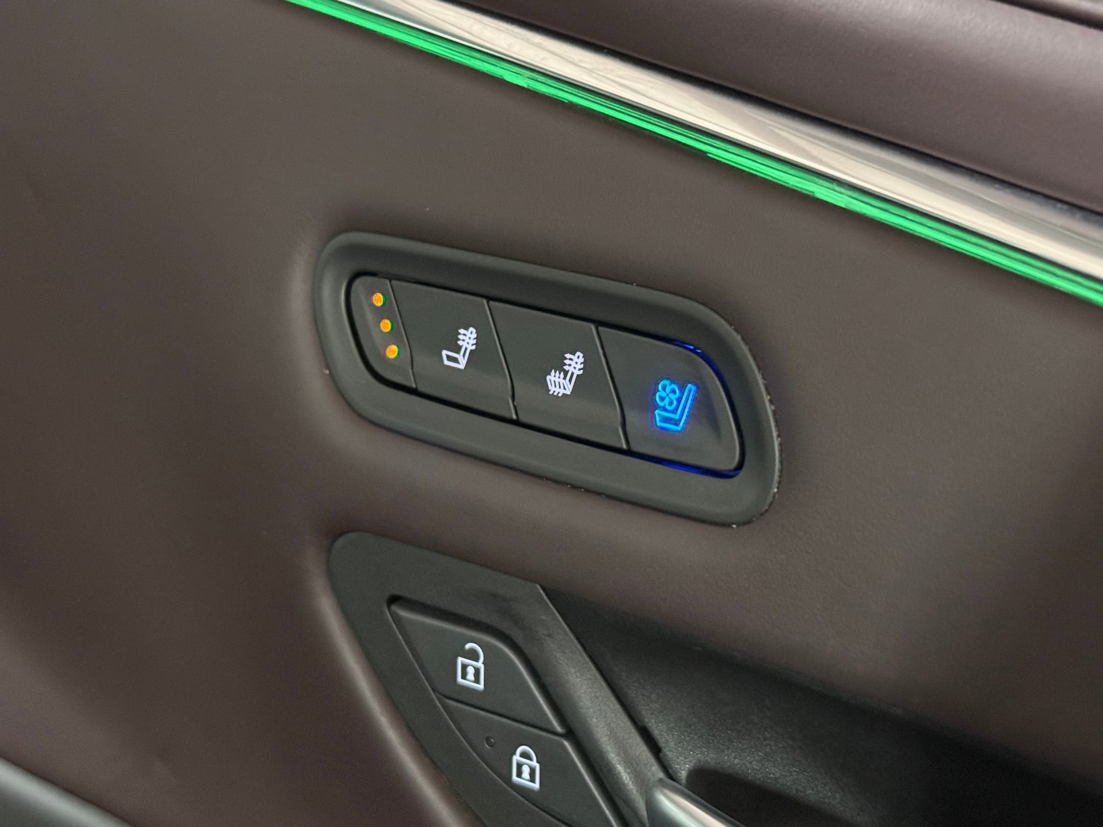 2023 Cadillac Escalade Premium Luxury Platinum photo 51