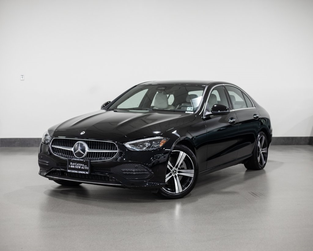 2025 Mercedes-Benz C-Class Sedan C 300's photo