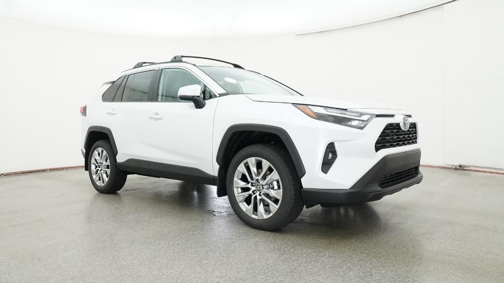 2025 Toyota RAV4 XLE Premium photo 30