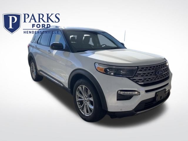 2024 Ford Explorer Limited's photo