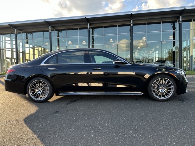 2026 Mercedes Benz S 580 4MATIC photo 8