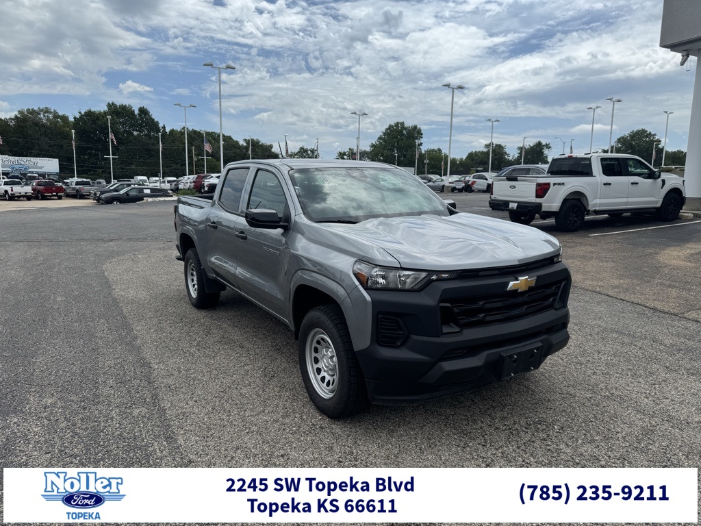 Used 2024 Chevrolet Colorado Work Truck with VIN 1GCGTBEC3R1125831 for sale in Kansas City