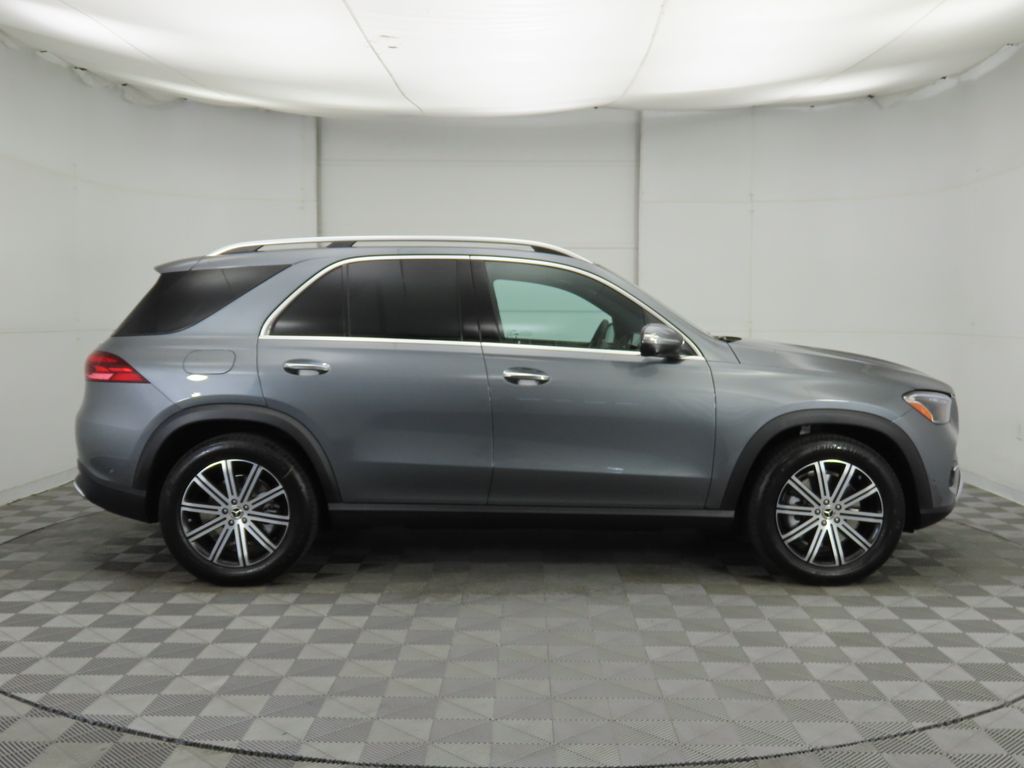 2026 Mercedes Benz GLE 450e 4MATIC photo 3