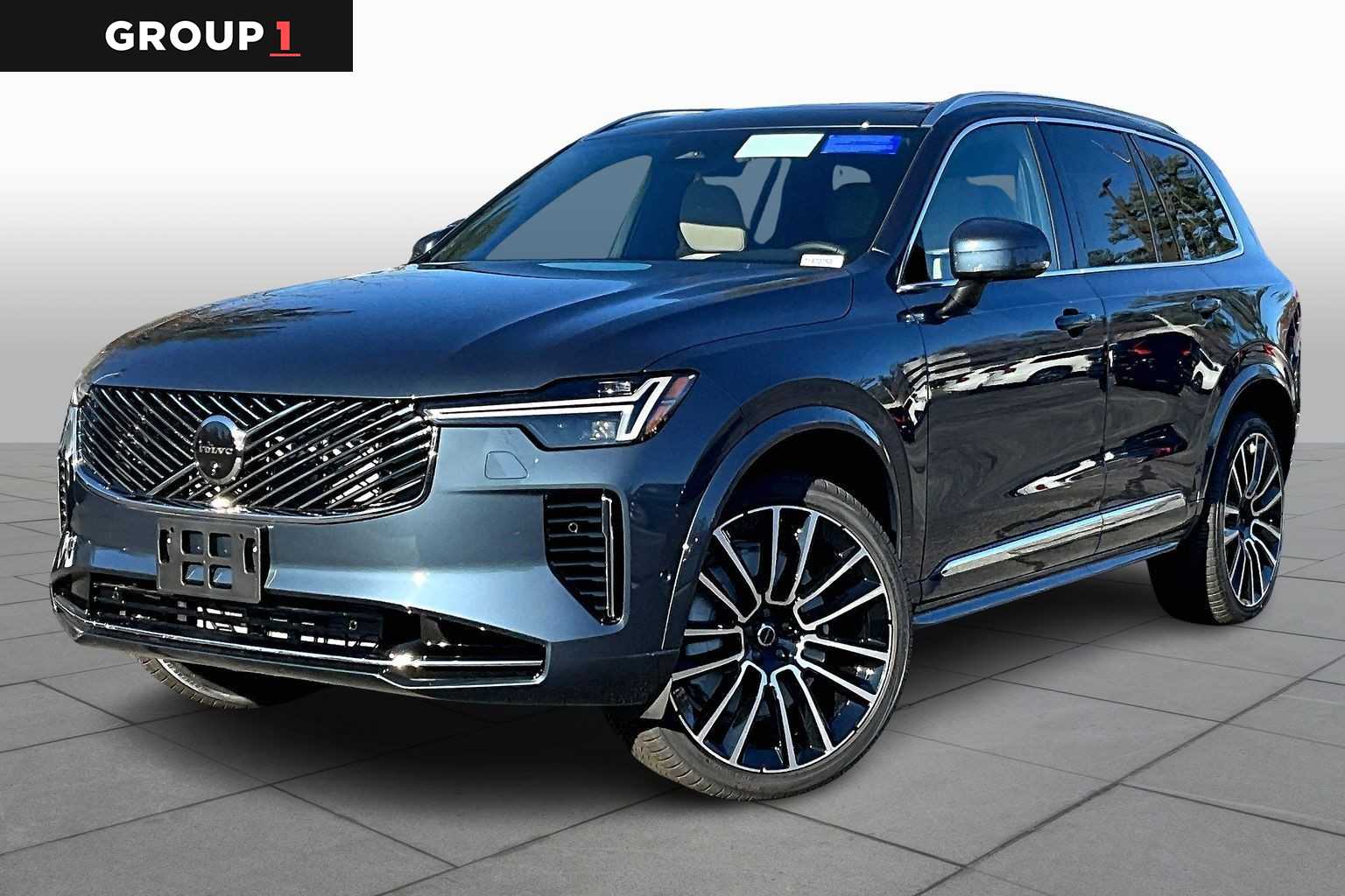 2026 Volvo XC90 Plus's photo