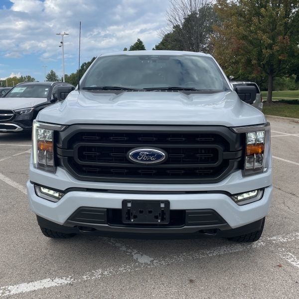 2022 Ford F-150 XLT photo 9