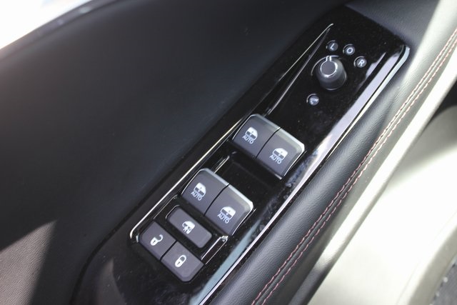 2024 Jeep Wagoneer S Launch Edition photo 17