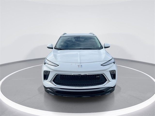 2026 Buick Encore GX Sport Touring photo 3