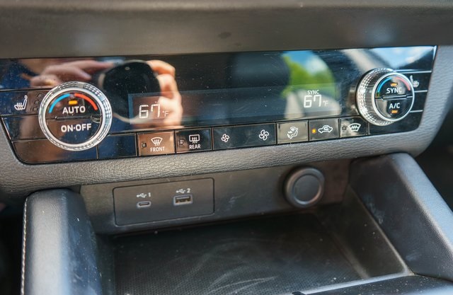 2023 Mitsubishi Outlander SE photo 20