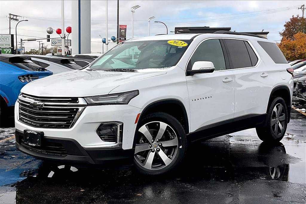 2023 CHEVROLET TRAVERSE - Image 10