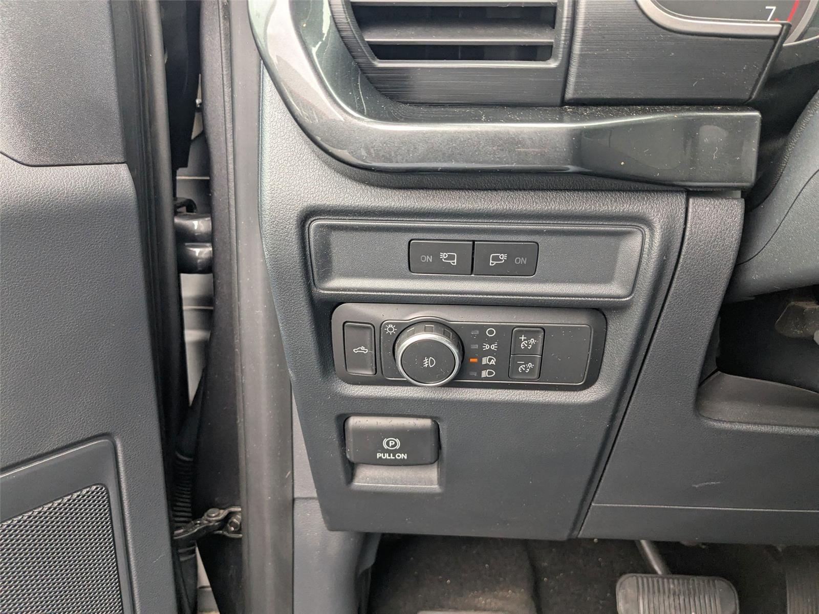 2022 Ford F-150 XL photo 15