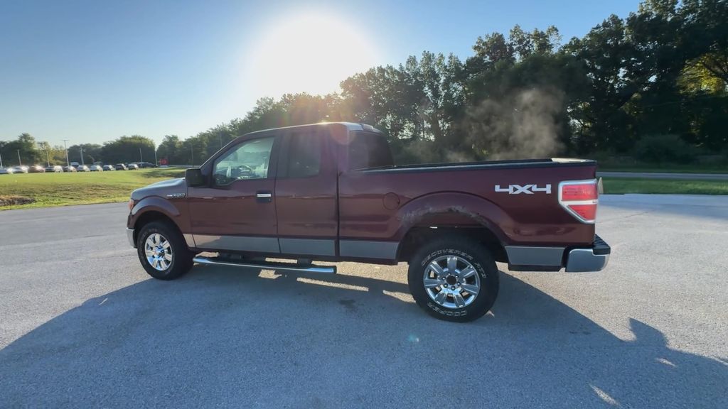 2009 Ford F-150 XLT photo 4