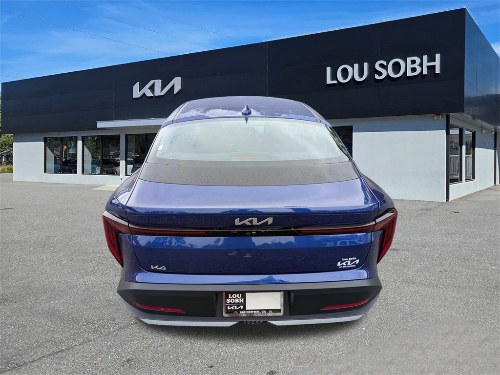 2025 Kia K4 LXS photo 4
