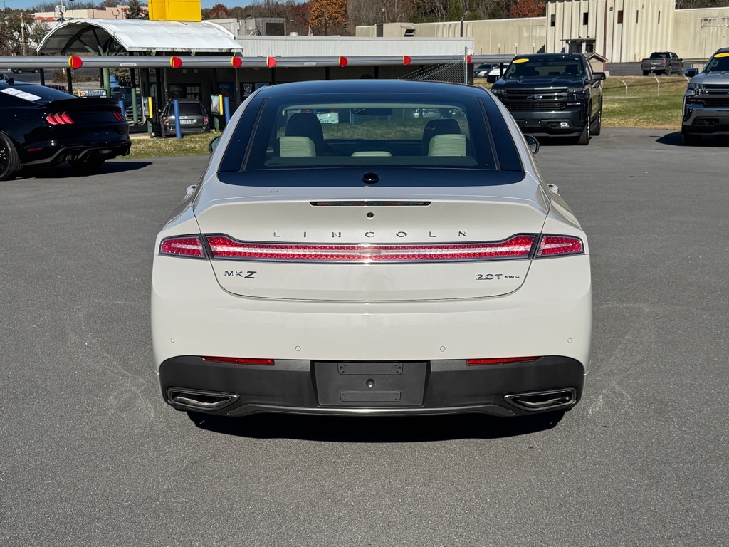 2020 Lincoln MKZ Reserve photo 4