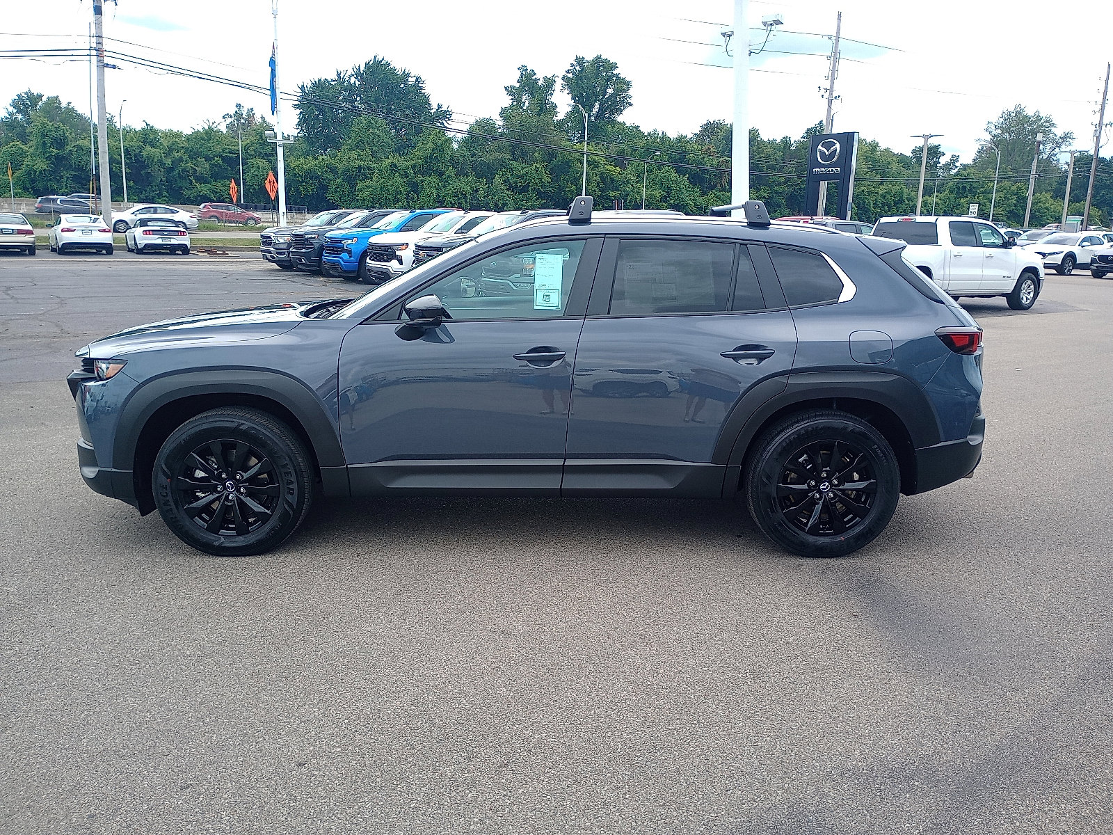 2025 Mazda CX-50 2.5 S Premium photo 4