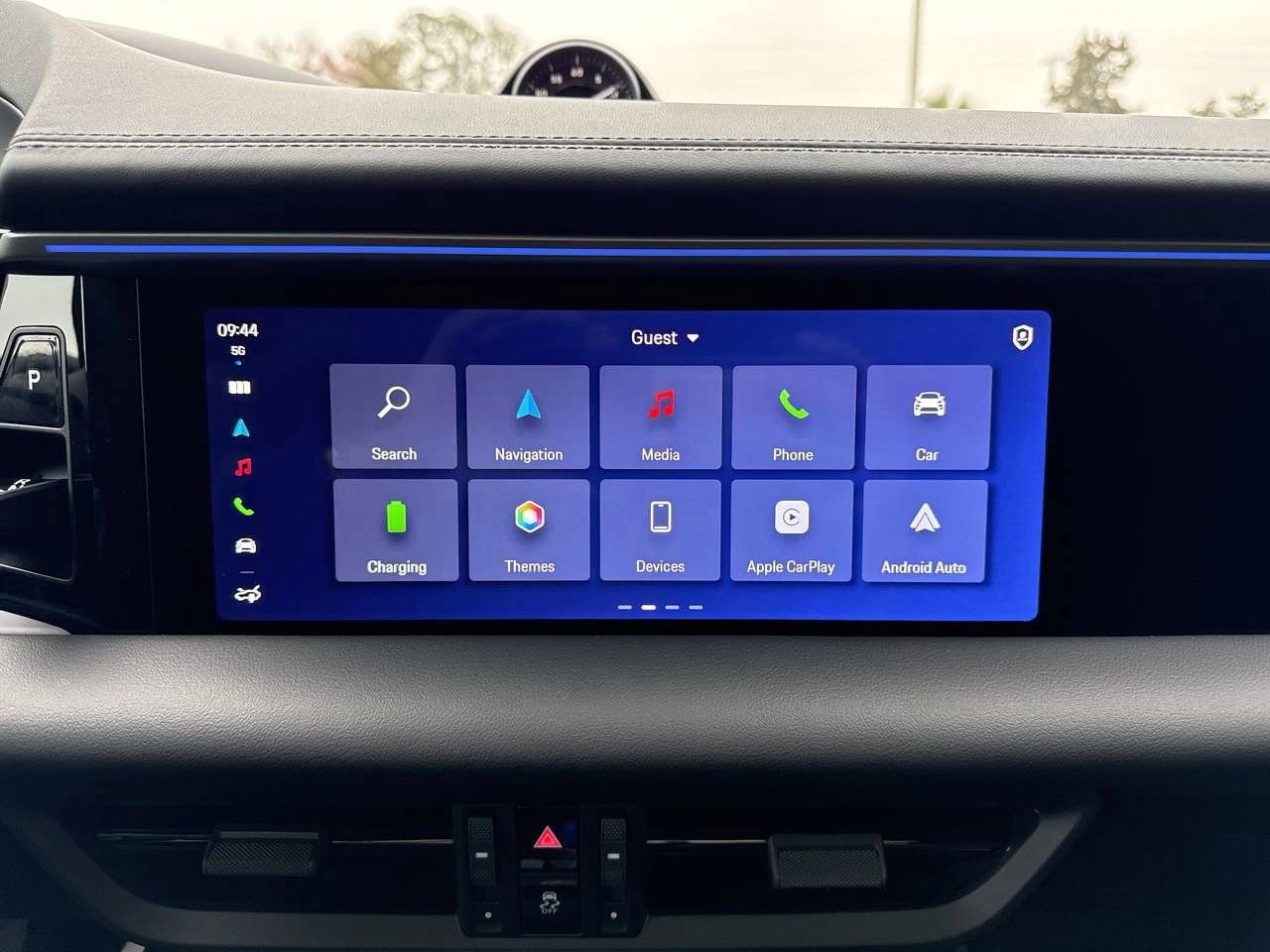 2024 Porsche Macan 4 Electric photo 20