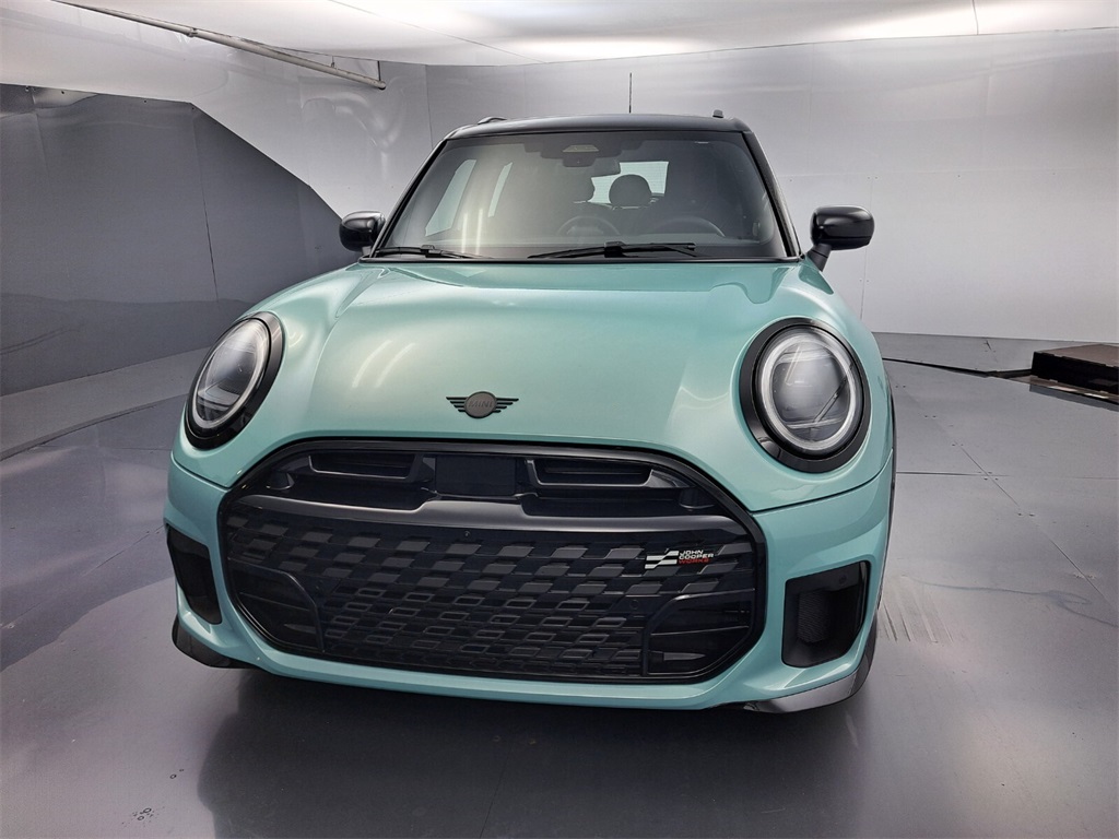 2026 Mini Cooper 4 Door Hardtop S Iconic photo 8