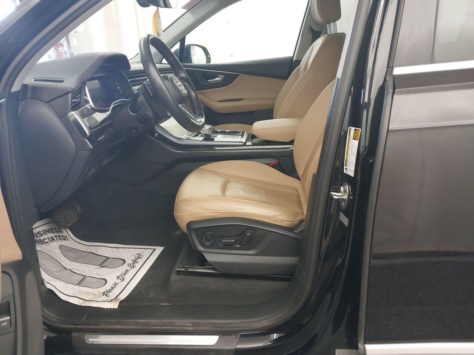 2021 Audi Q7 55 Premium photo 3