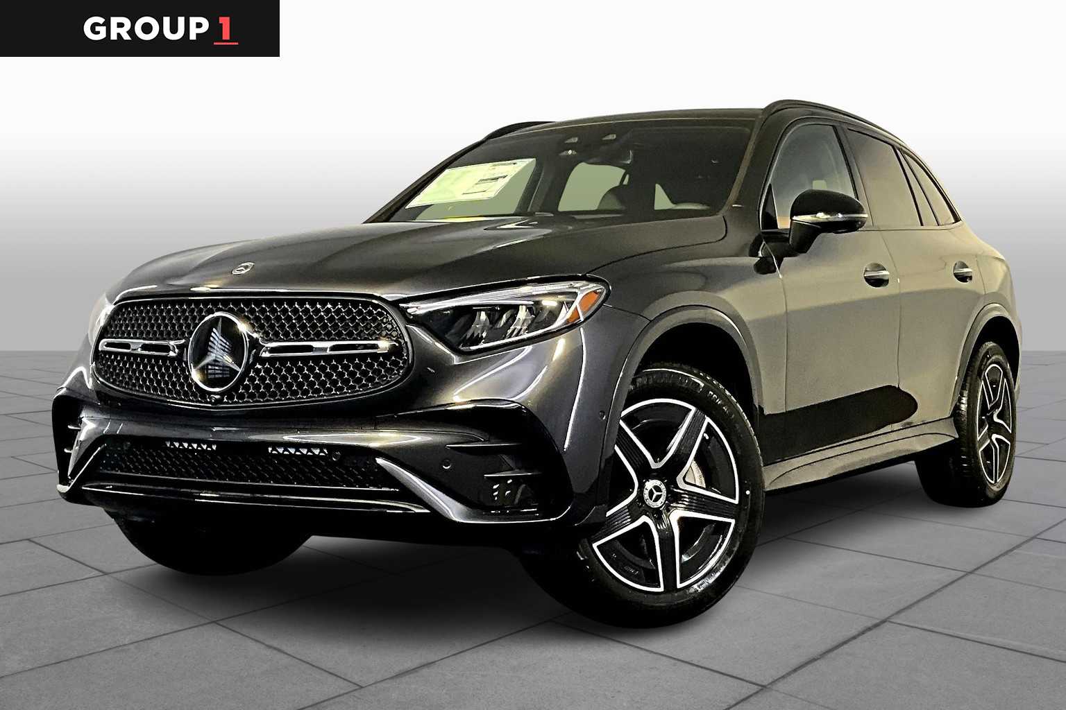 2026 Mercedes-Benz GLC Base's photo