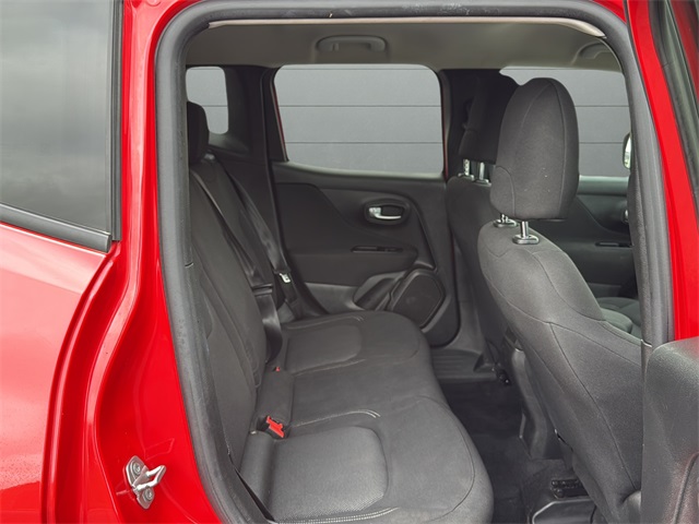 2020 Jeep Renegade Sport photo 14