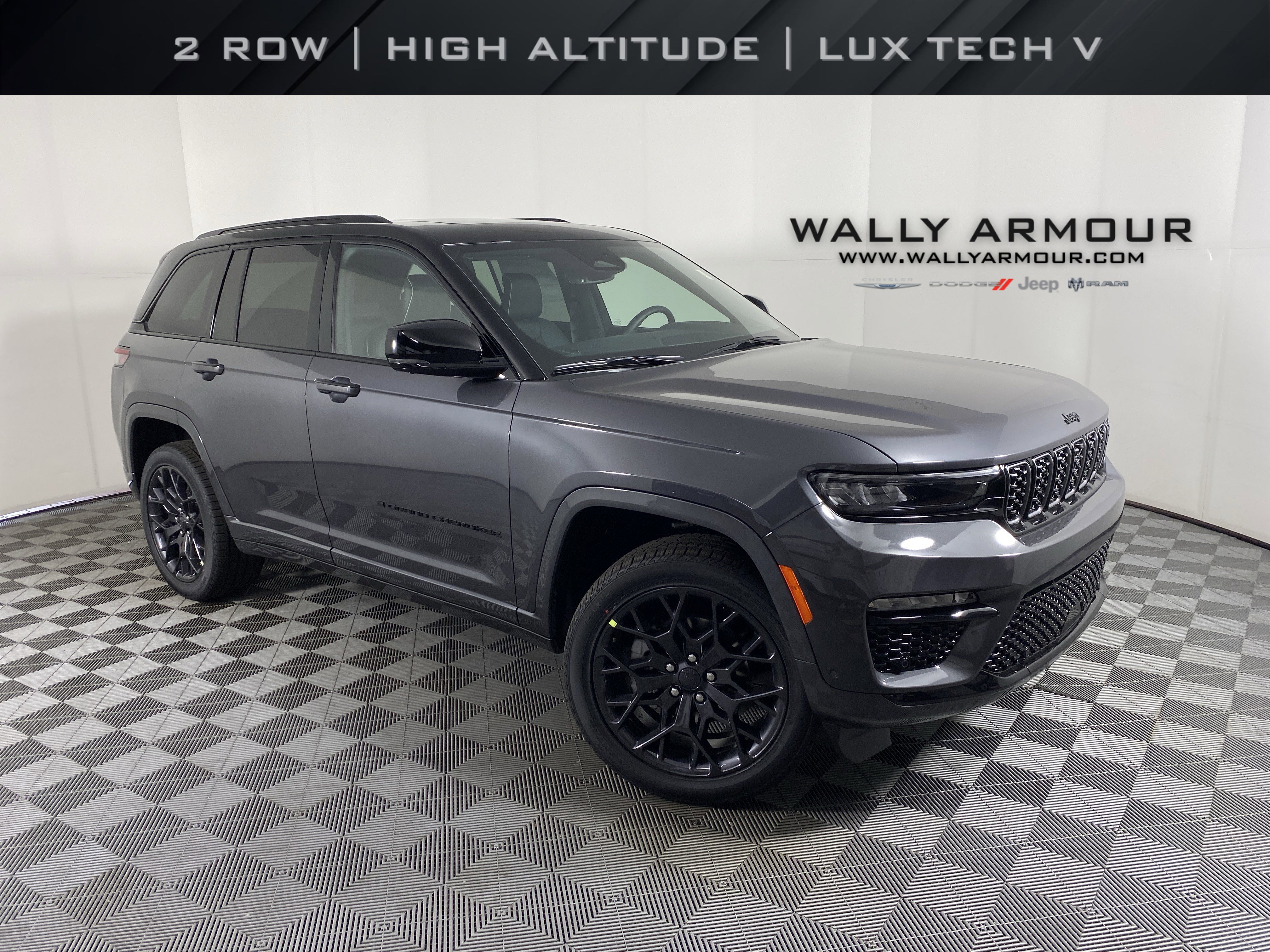 2025 Jeep Grand Cherokee Summit Reserve's photo