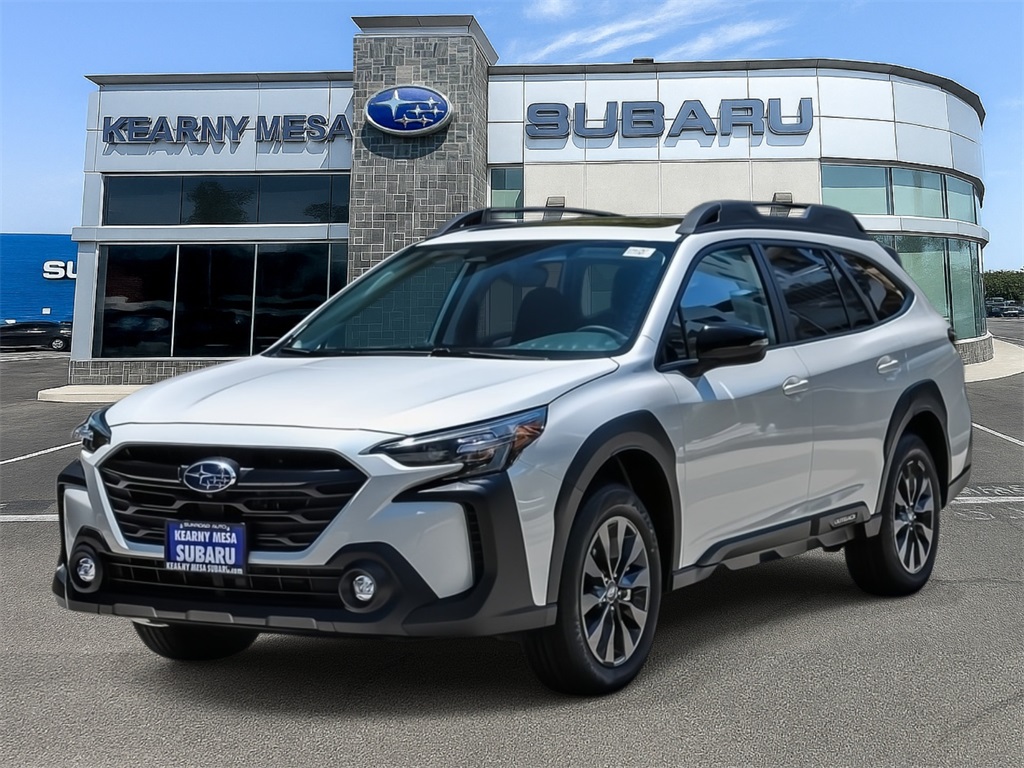 2025 Subaru Outback Onyx Edition XT photo 3