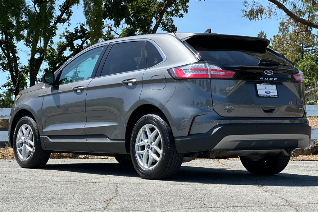 2024 Ford Edge SEL photo 5