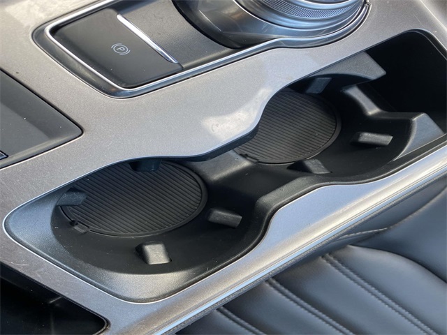 2024 Ford Edge SEL photo 30