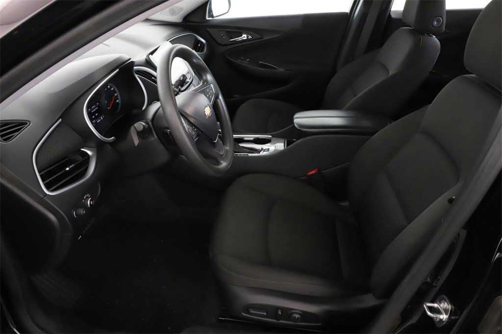 2023 Chevrolet Malibu 1LT photo 16