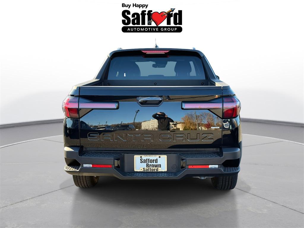 2026 Hyundai Santa Cruz SEL photo 2