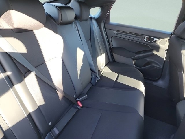 2025 Honda Civic Hatchback Sport photo 13